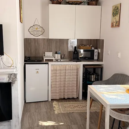 Apartment Kis Haziko Vendeghaz Pécsvárad