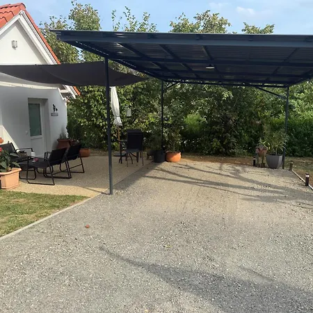 Apartmán Kis Haziko Vendeghaz *